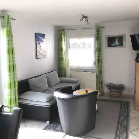 Appartement In Sonniger Lage In Sagard